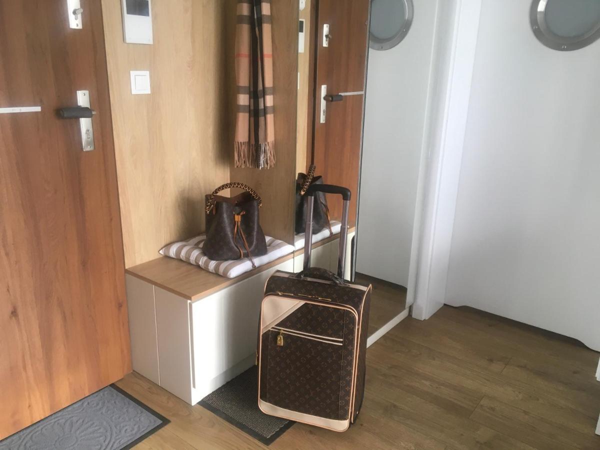 Apartament Marine Holiday Elblag - Winda -Parking W Hali Garazowej -Gratis -Business Stays Eksteriør bilde