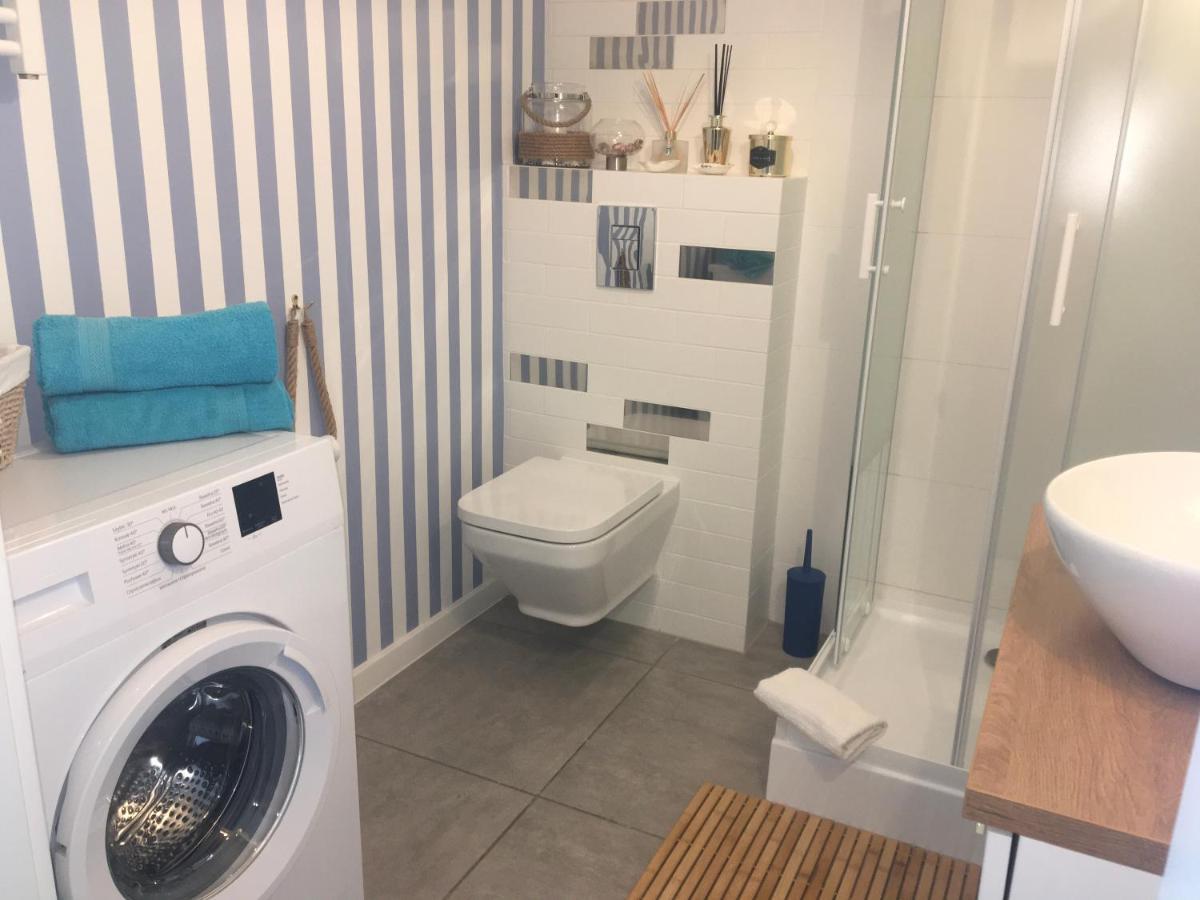 Apartament Marine Holiday Elblag - Winda -Parking W Hali Garazowej -Gratis -Business Stays Eksteriør bilde